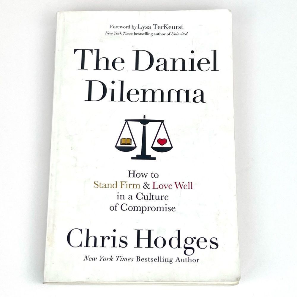 The Daniel Dilemma: by Chris Hodges Self-Help Faith Based Book